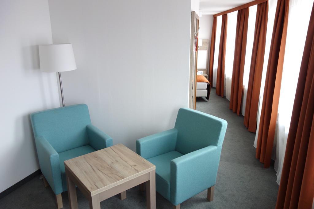 Komfort Hotel Людвигсбург Экстерьер фото