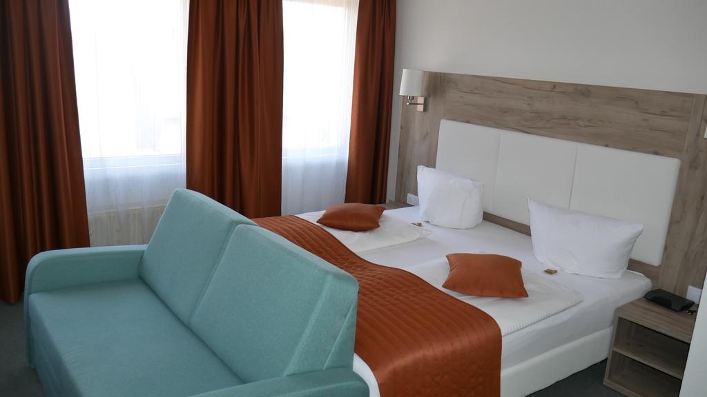 Komfort Hotel Людвигсбург Экстерьер фото