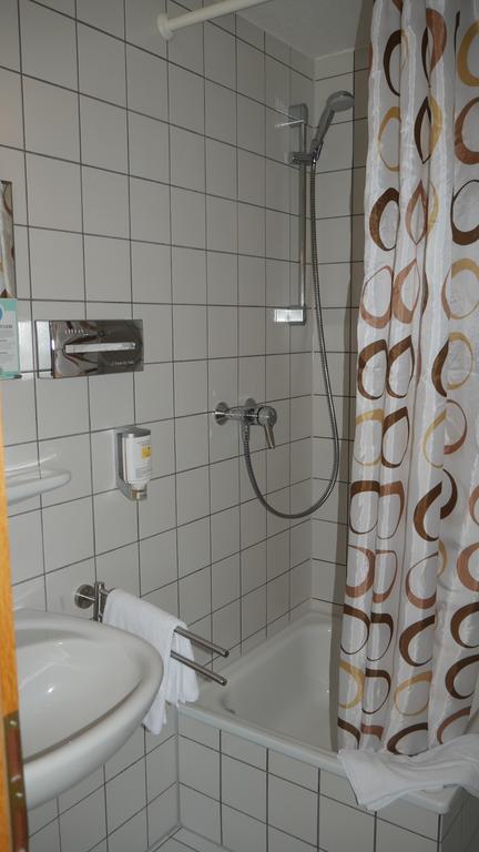 Komfort Hotel Людвигсбург Экстерьер фото